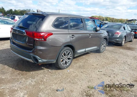 2017 Mitsubishi Outlander Se/Sel z USA, uszkodzony, nr VIN JA4AZ3A31HZ027794